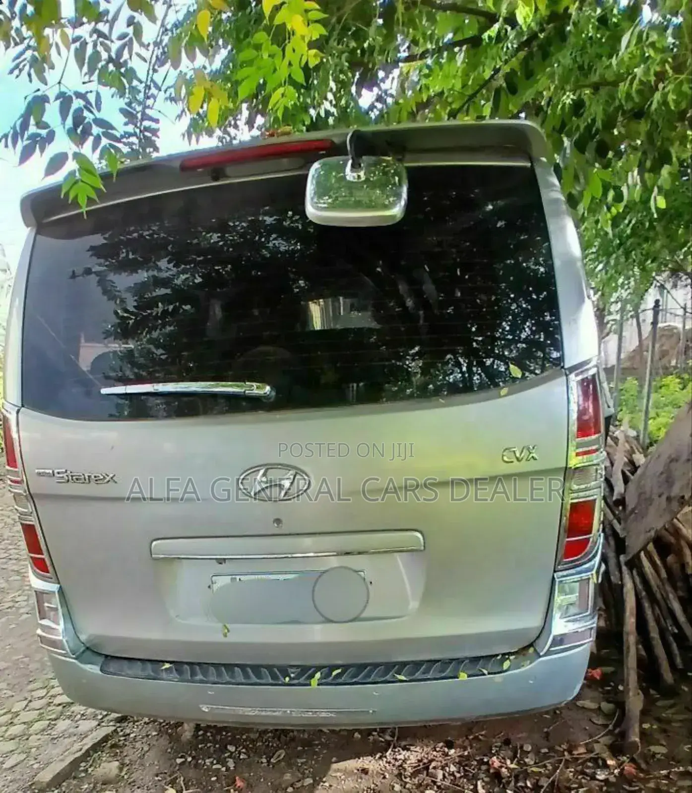 Hyundai Starex 2012 Silver