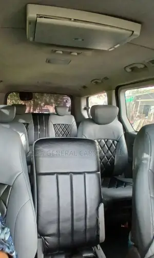 Hyundai Starex 2012 Silver