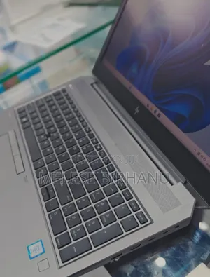 Photo - New Laptop HP ZBook Studio G5 32GB Intel Core I7 SSD 512GB