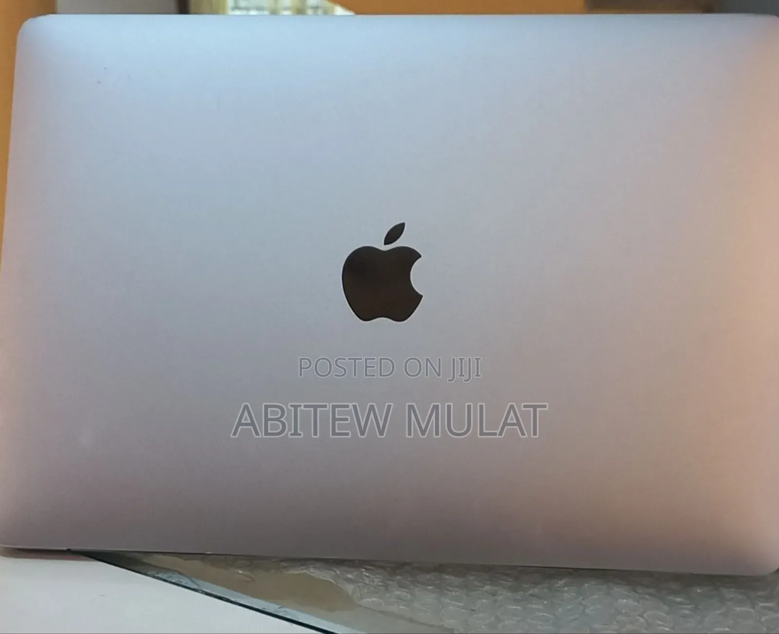 New Laptop Apple MacBook Air 2020 M1 8GB Apple M1 SSD 256GB