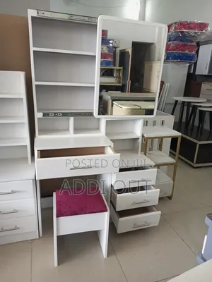 ድሬሲንግ/Dressing