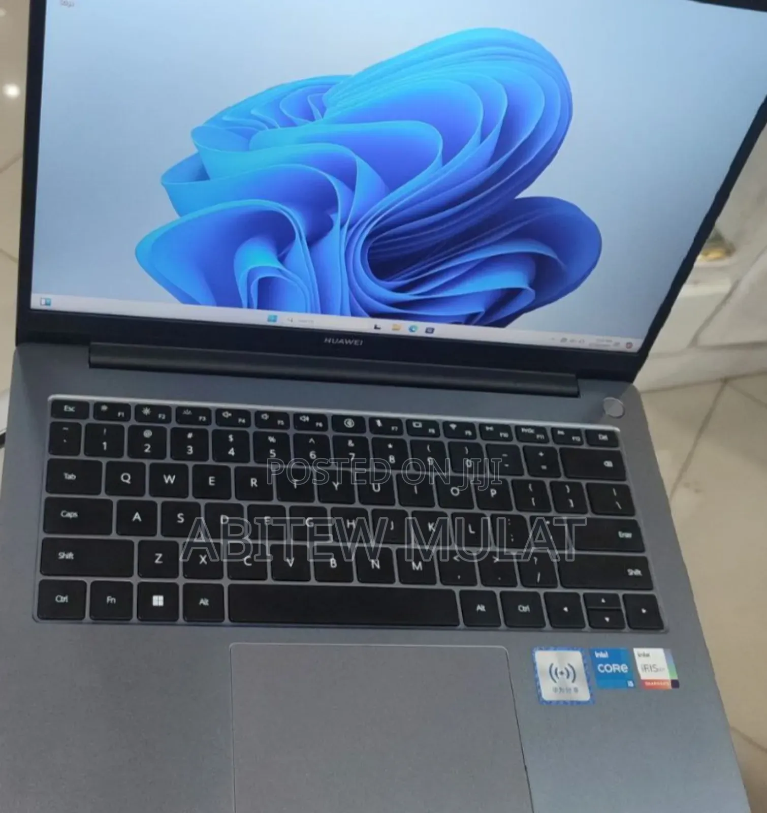 New Laptop Huawei MateBook 13 WRT-W29E 16GB Intel Core I5 SSD 512GB