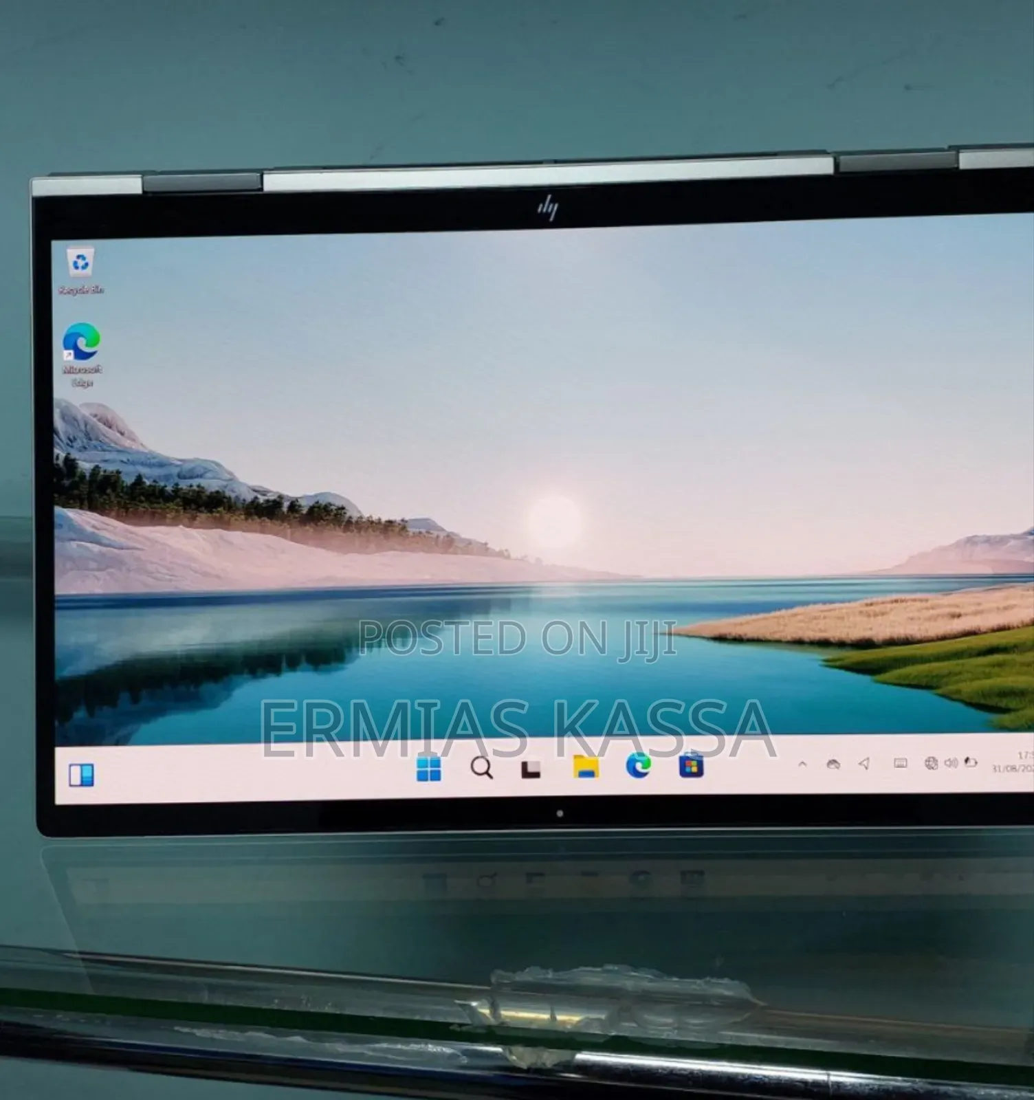 New Laptop HP Envy X360 13z 8GB Intel Core I7 SSD 1T