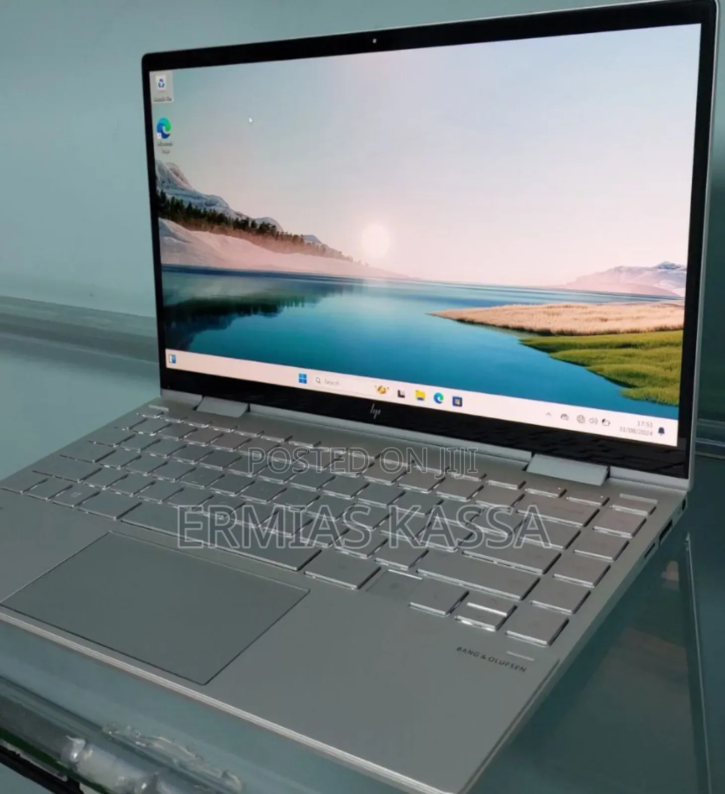 New Laptop HP Envy X360 13z 8GB Intel Core I7 SSD 1T