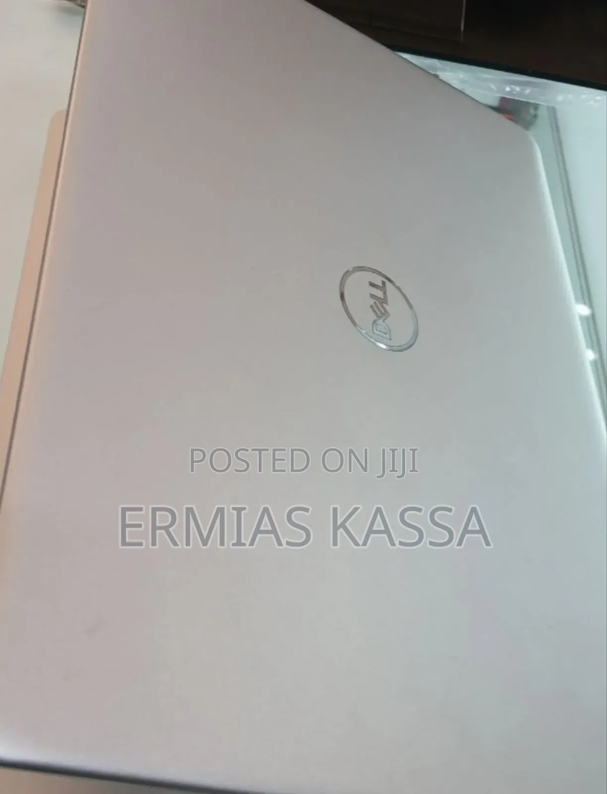 New Laptop Dell Inspiron 5565 8GB Intel Core I5 SSD 512GB