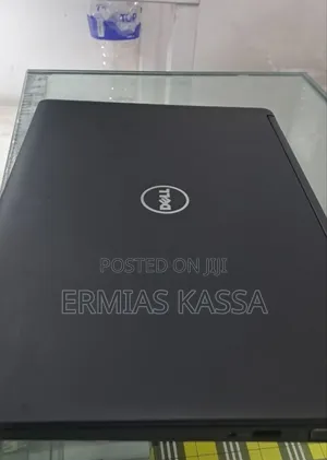 Laptop Dell Latitude 5310 8GB Intel Core I5 SSD 256GB