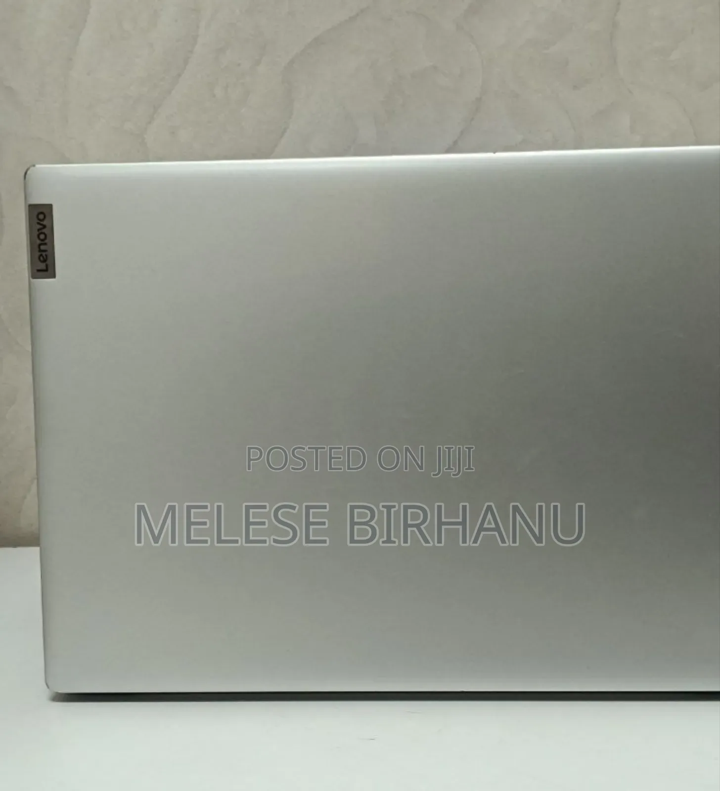 New Laptop Lenovo 4GB AMD SSD 256GB