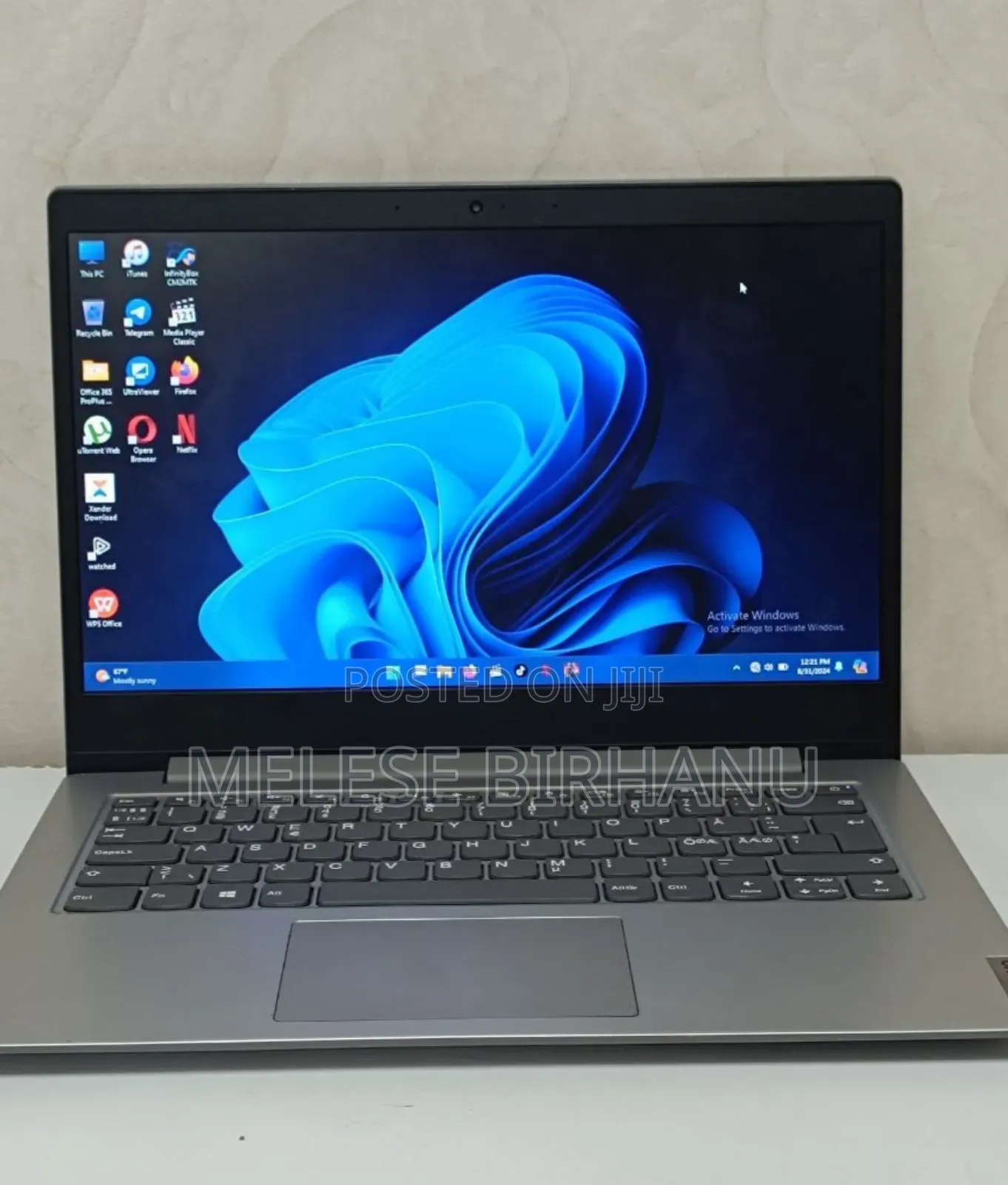 New Laptop Lenovo 4GB AMD SSD 256GB