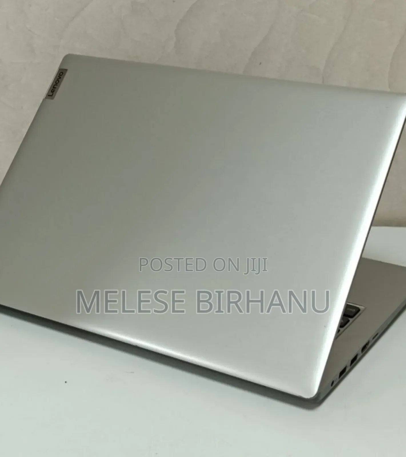 New Laptop Lenovo 4GB AMD SSD 256GB