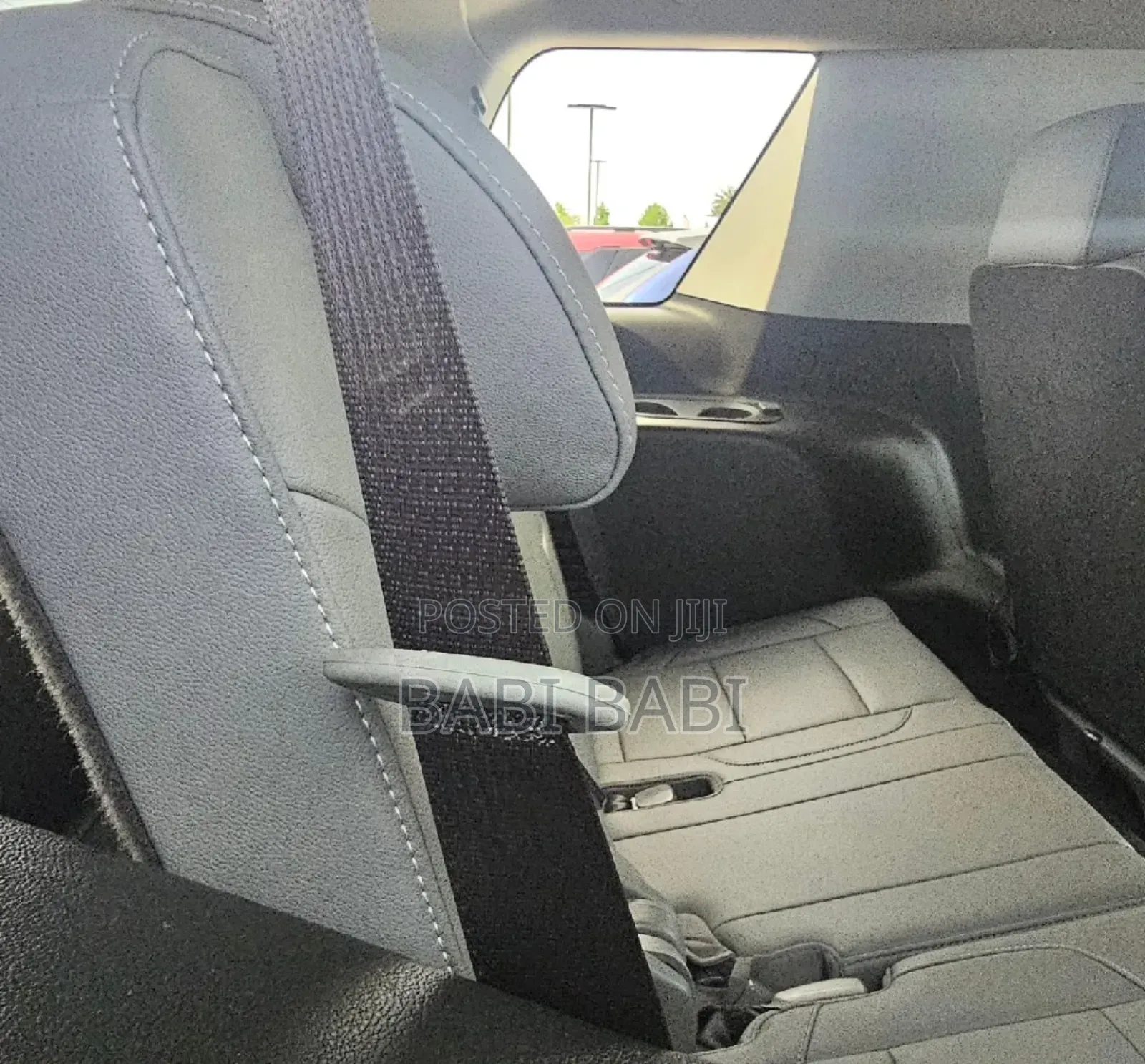 Chevrolet Tahoe 2019 Silver