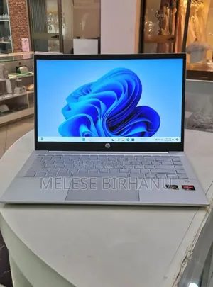 New Laptop HP 16GB AMD Ryzen 5 SSD 512GB
