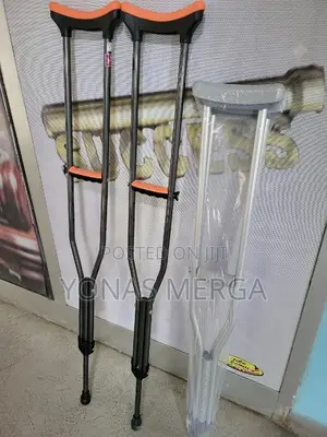 Runmex Cranch/Walking Stick Black Color Solid Light Material