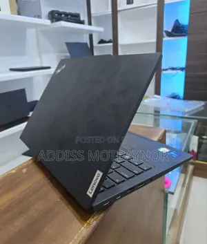 New Laptop Lenovo ThinkPad Yoga 16GB Intel Core I7 SSD 512GB