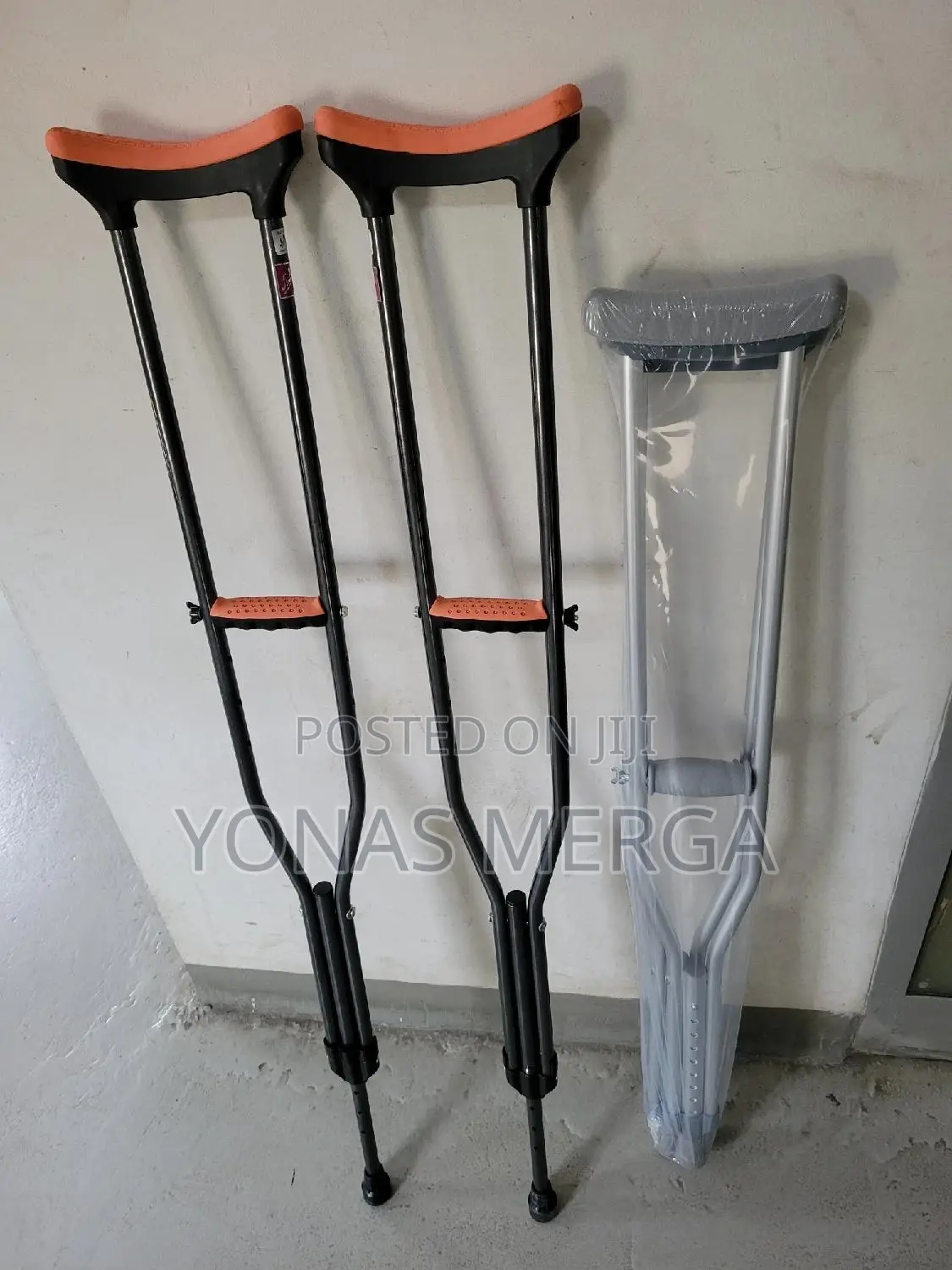 Impex Adjustable 2 PCS Ultralight Underarm Crutch Axillary