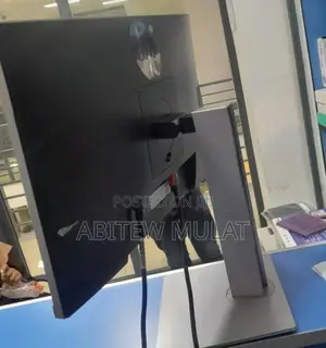 Photo - Frame Less Monitor 27 Inch Brand : HP