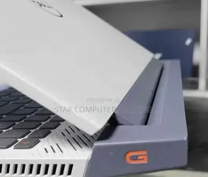 New Laptop Dell G15 5511 16GB AMD Ryzen 7 SSD 512GB