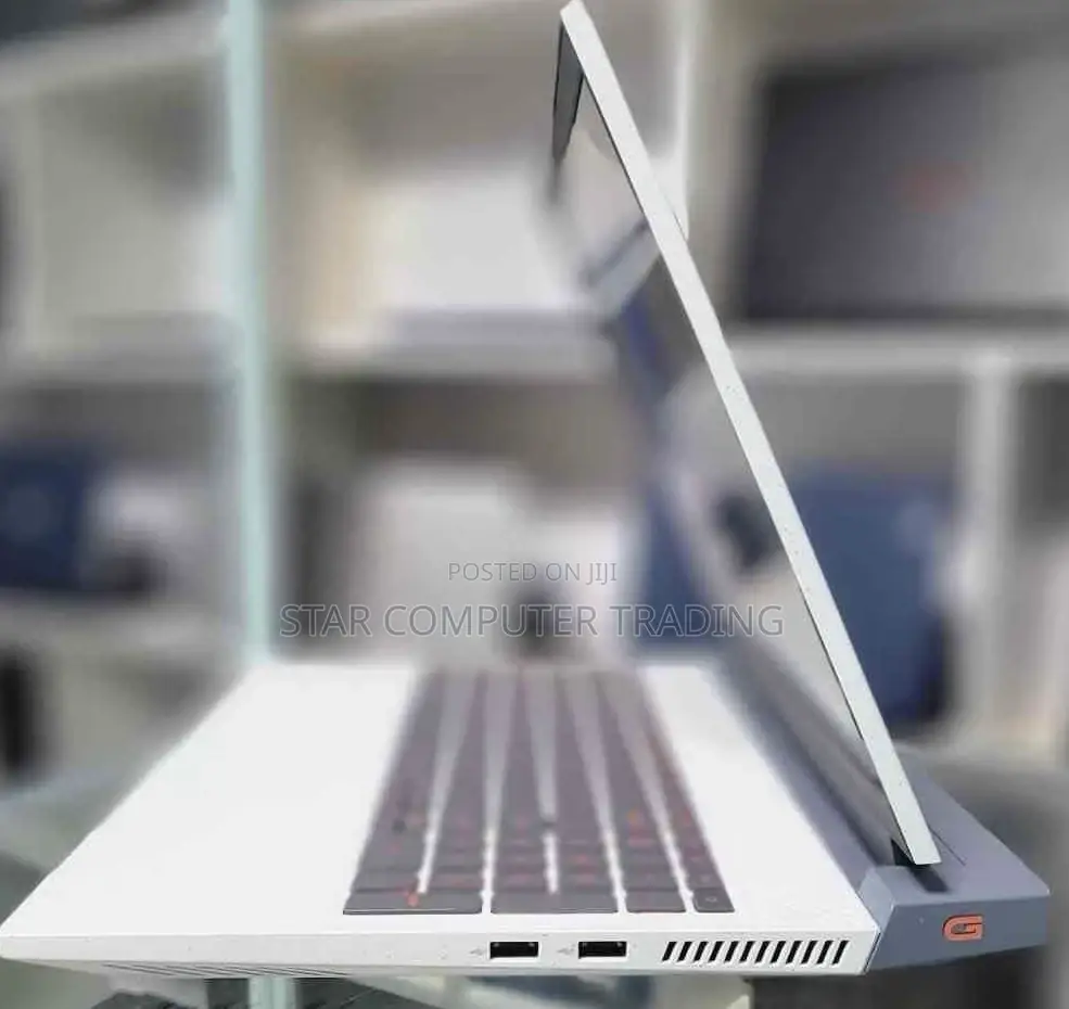New Laptop Dell G15 5511 16GB AMD Ryzen 7 SSD 512GB