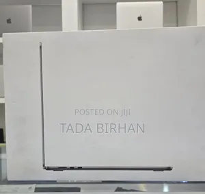 Photo - New Laptop Apple MacBook Air 2024 M3 15-Inch 8GB Apple M3 SSD 256GB