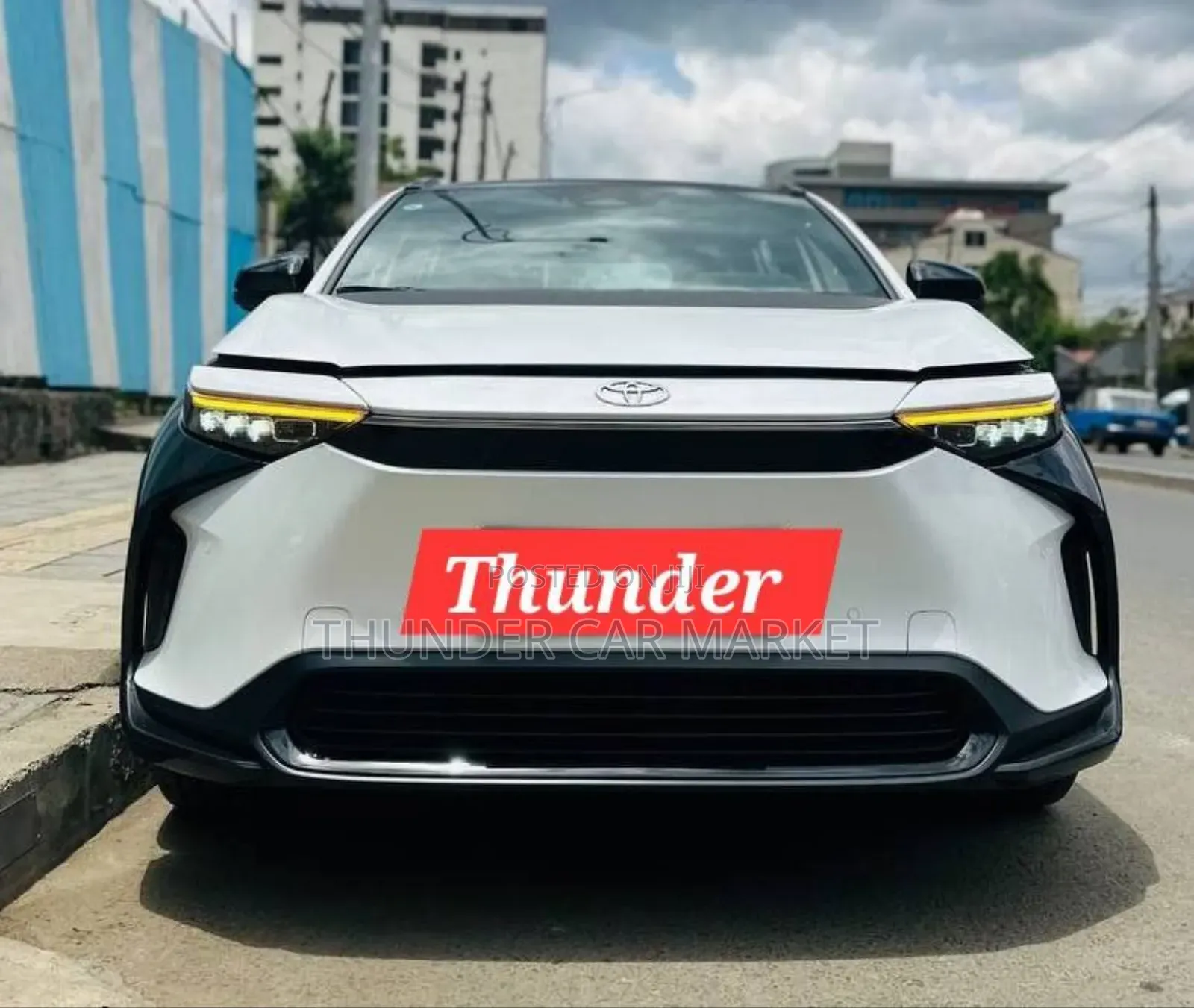 Toyota bZ4X 2023 White
