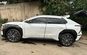 Toyota bZ4X 2023 White