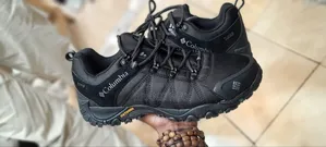 Columbia Waterproof Outdoor Premium Quality