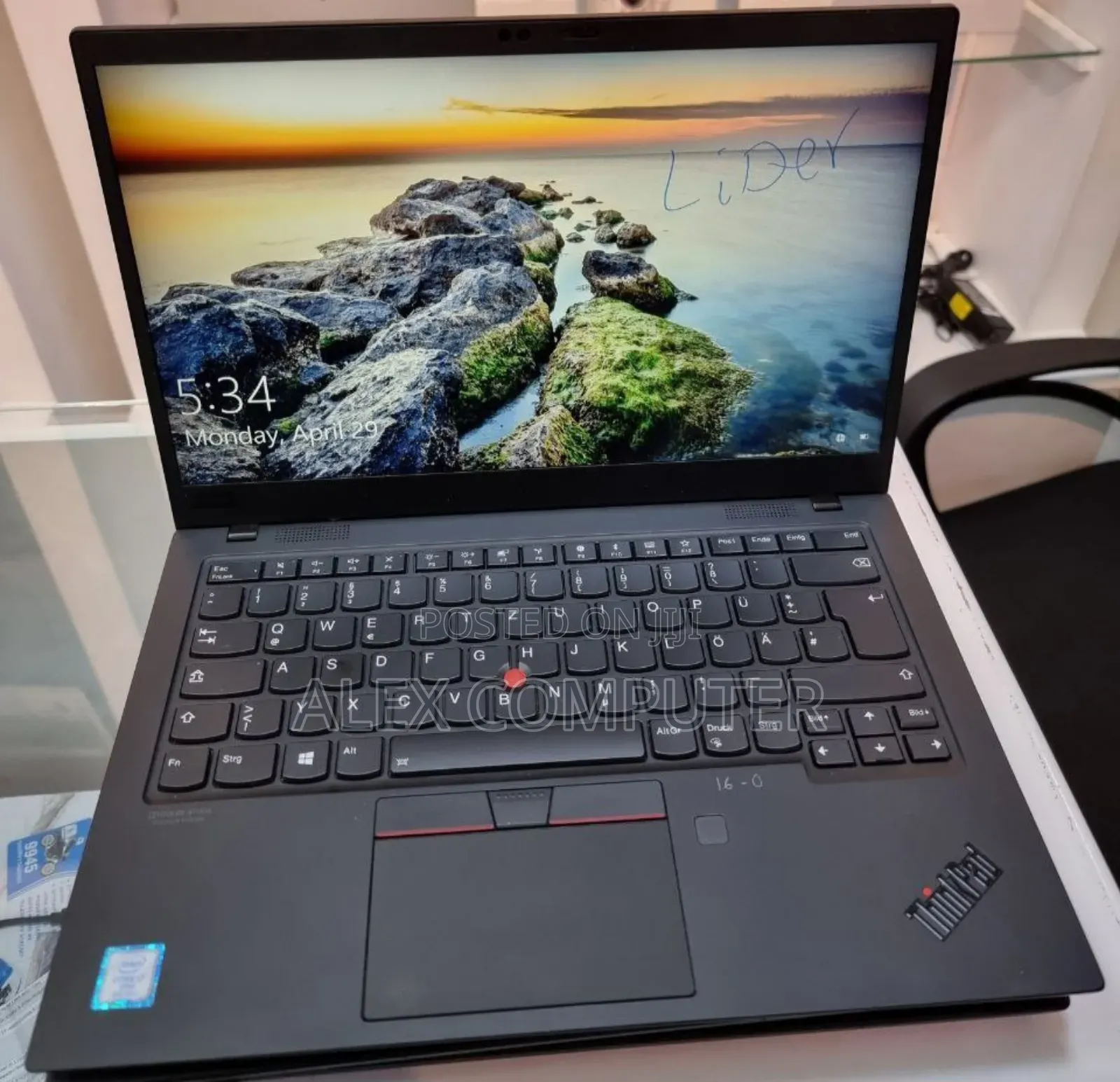New Laptop Lenovo ThinkPad X1 Carbon 16GB Intel Core I7 SSD 512GB