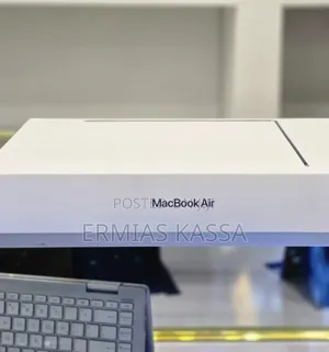 New Laptop Apple MacBook Air 2024 M3 15-Inch 8GB Apple M3 SSD 512GB