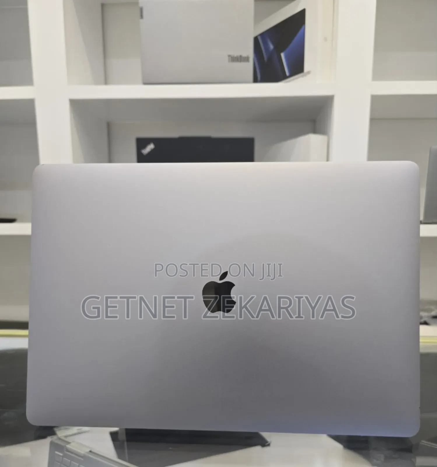 New Laptop Apple MacBook Pro 2019 16GB Intel Core I7 SSD 1T