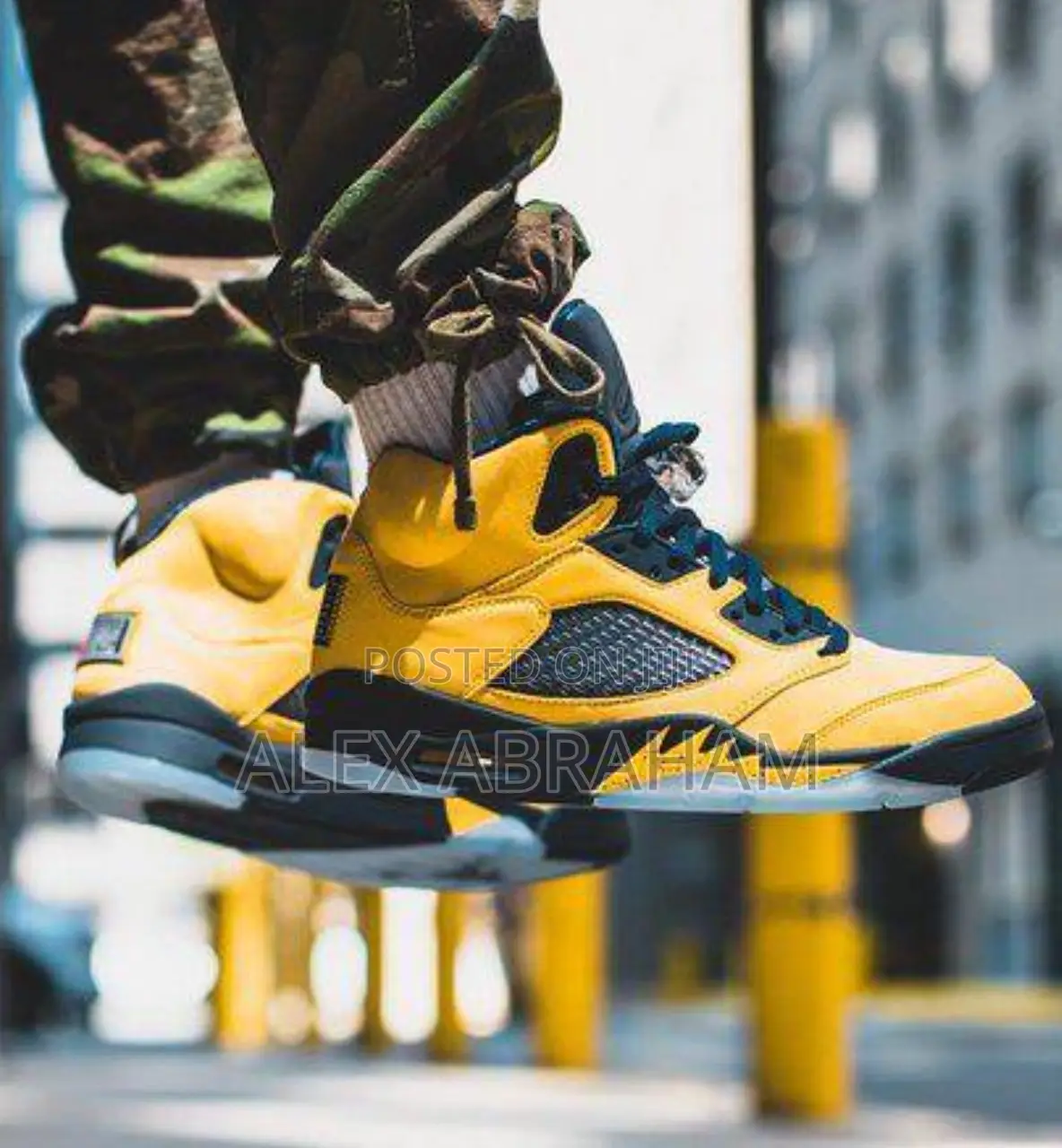 Jordan 5 “Michigan”