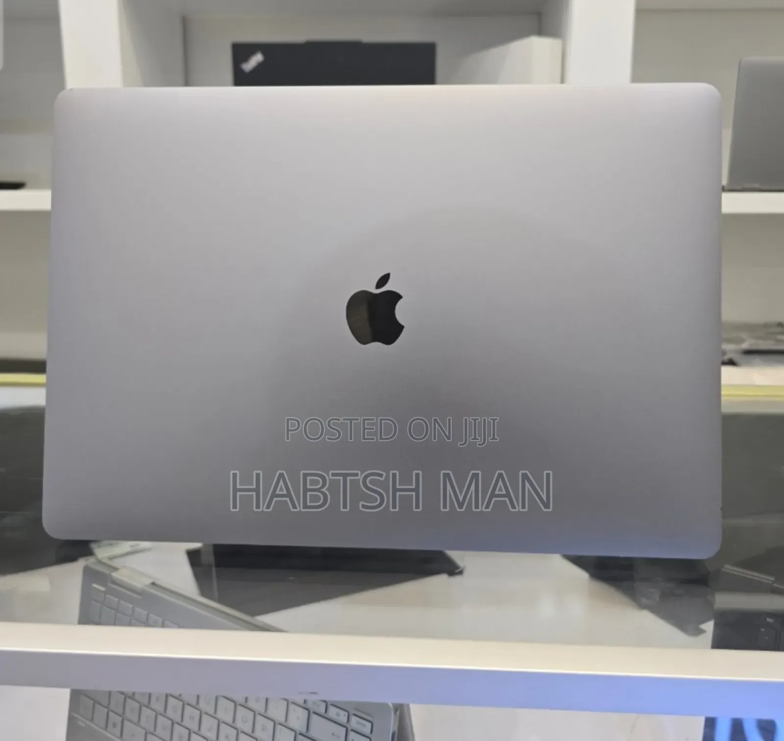 New Laptop Apple MacBook Pro 2019 16GB Intel Core I7 SSD 1T
