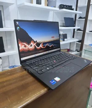 New Laptop Lenovo ThinkPad E14 G5 16GB Intel Core I7 SSD 512GB
