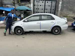 Toyota Yaris 2007 Silver