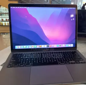 New Laptop Apple MacBook Air 2020 M1 8GB Intel Core I7 SSD 128GB