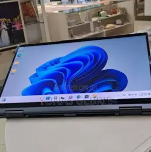 Photo - New Laptop Lenovo ThinkPad Yoga 16GB Intel Core I7 SSD 512GB