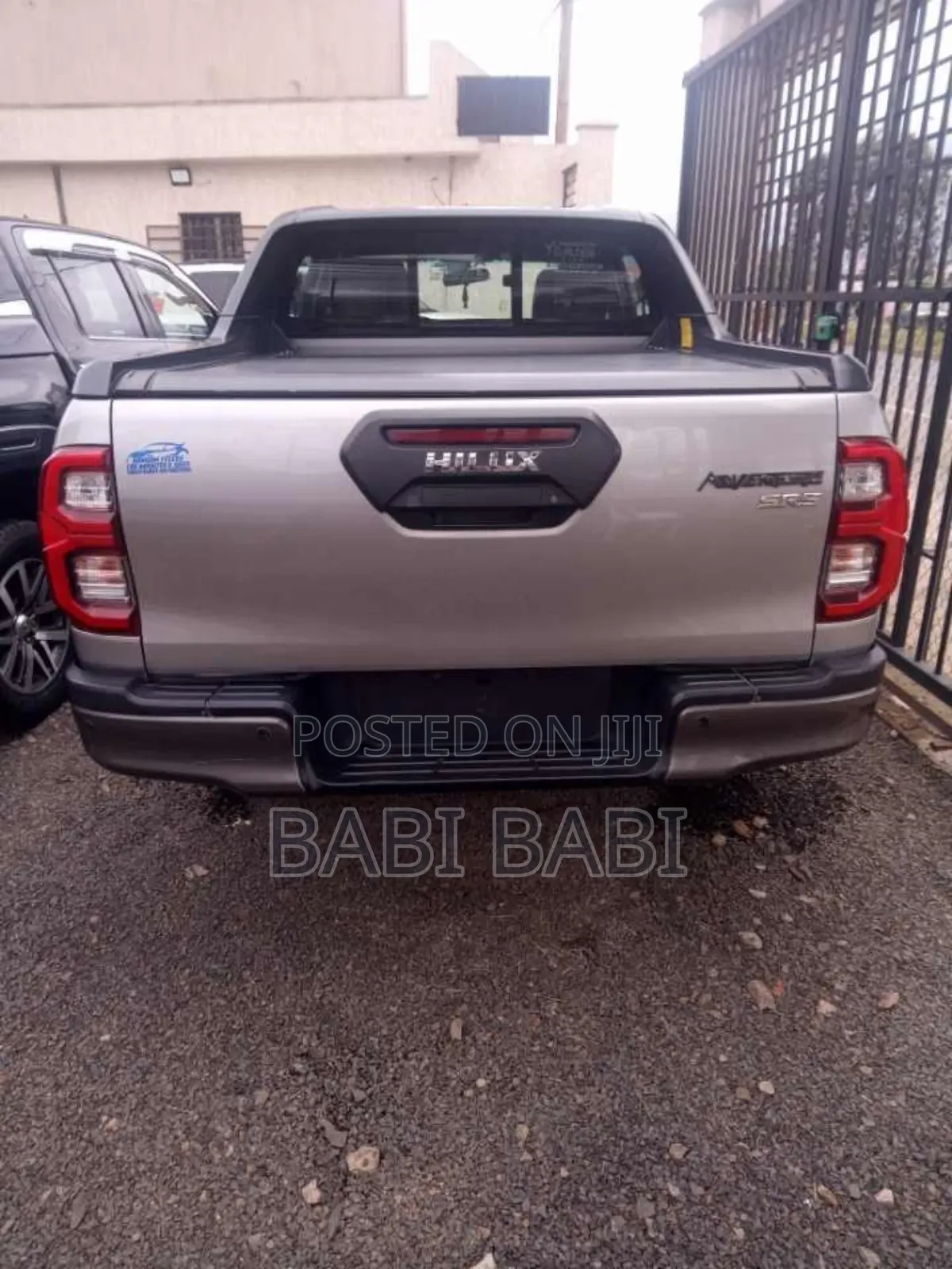 Toyota Hilux 2022 Silver