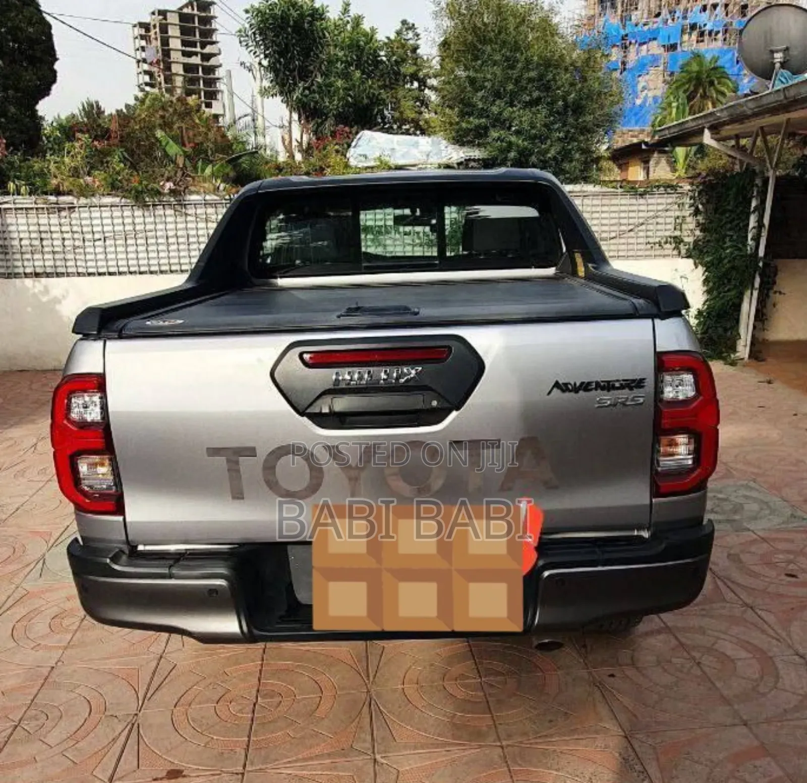 Toyota Hilux 2022 Silver