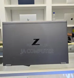 New Laptop HP ZBook Studio 16GB Intel Core I7 SSD 512GB