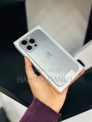 New Apple iPhone 15 Pro Max 256 GB