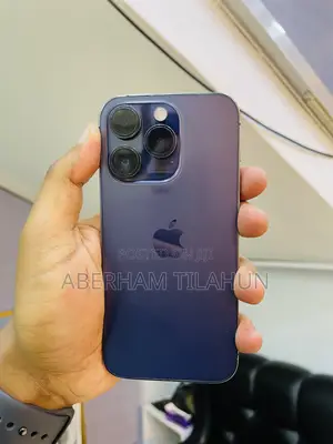 Photo - Apple iPhone 14 Pro 128 GB Purple