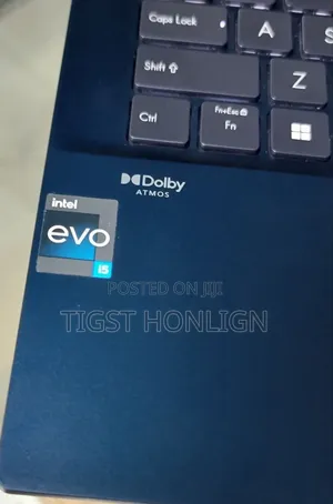 New Laptop Asus ZenBook 13 UX331UN 8GB Intel Core I5 SSD 512GB