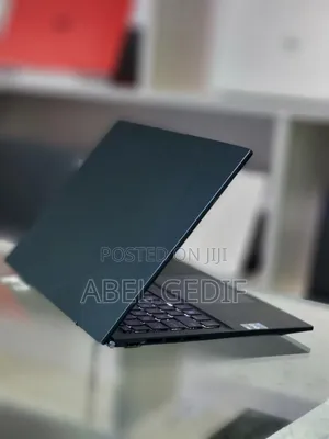 New Laptop Asus Zenbook 14 UX434 8GB Intel Core I5 SSD 512GB