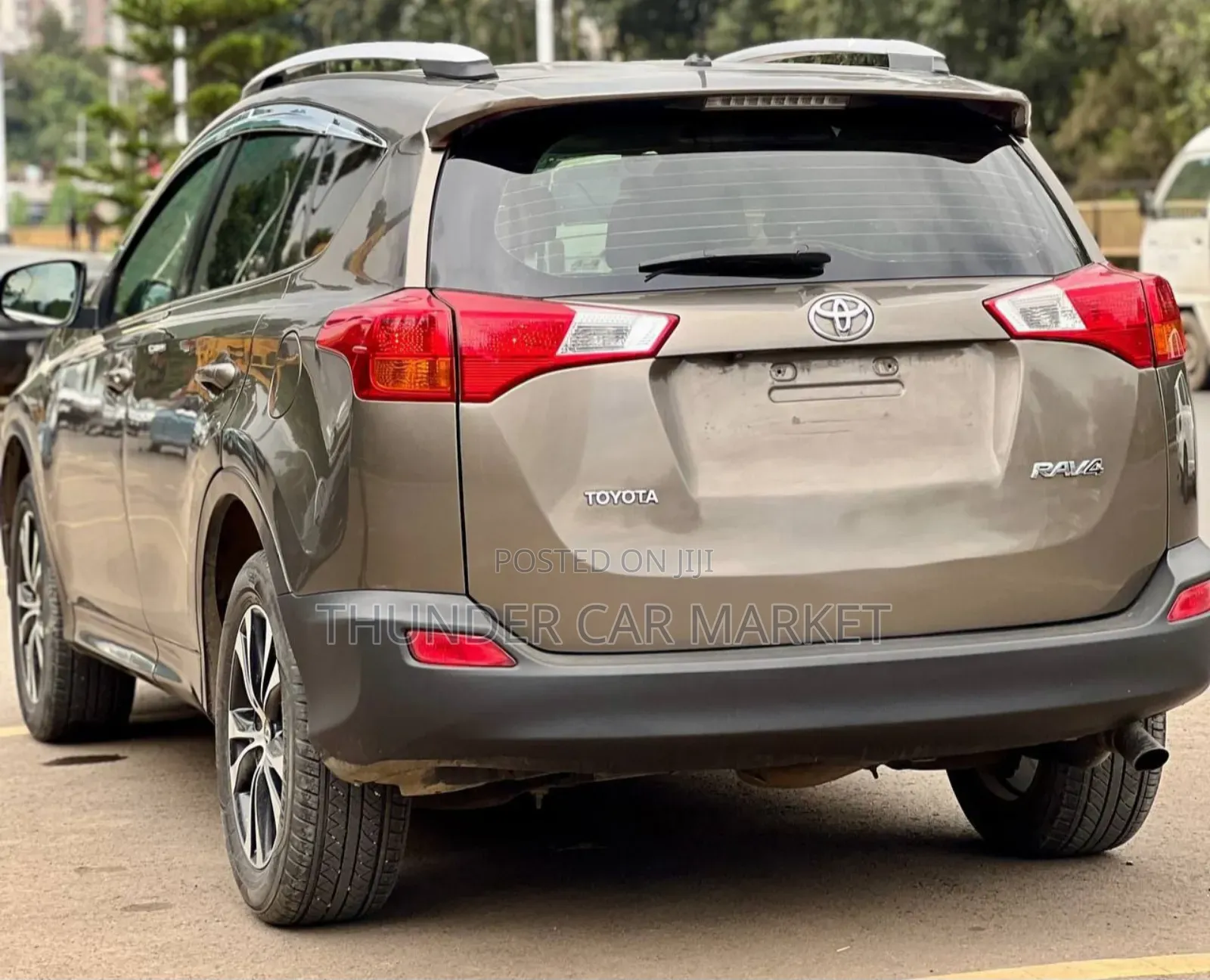 Toyota RAV4 2015 Green