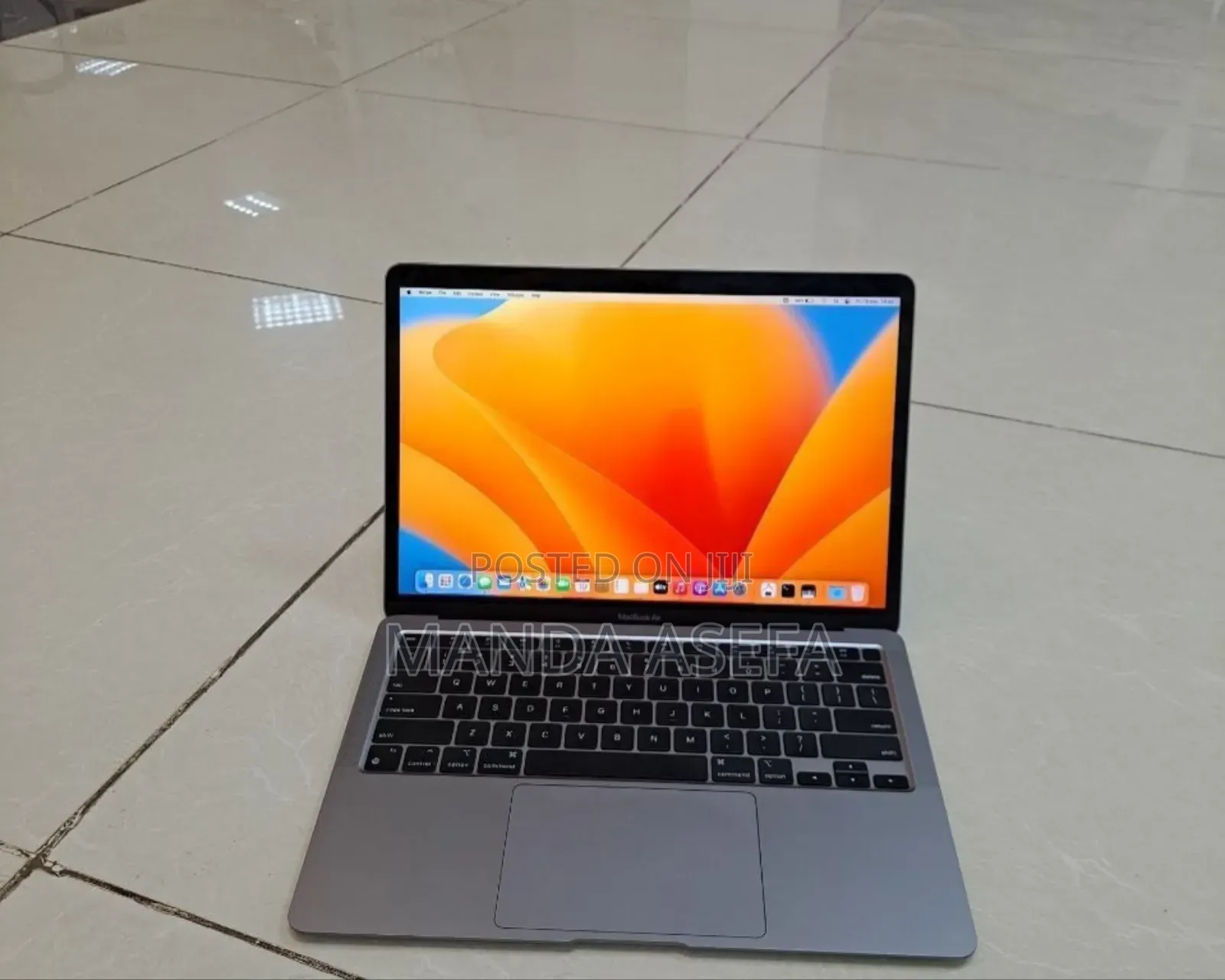 New Laptop Apple MacBook Air 2020 M1 8GB Apple M1 SSD 256GB