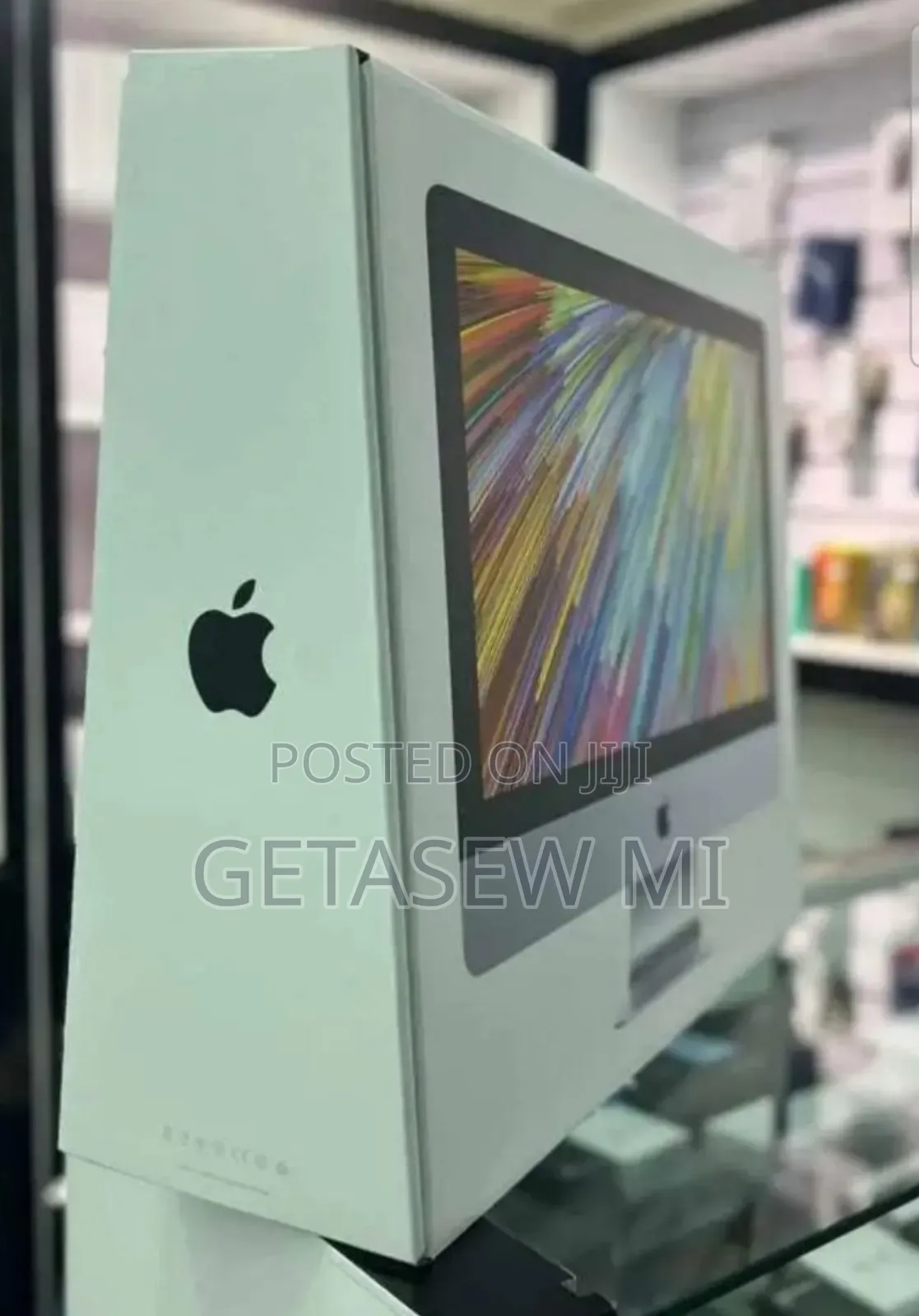 New Apple MacBook Air 2024 M3 15-Inch 8GB Apple M3 Pro SSD 256GB