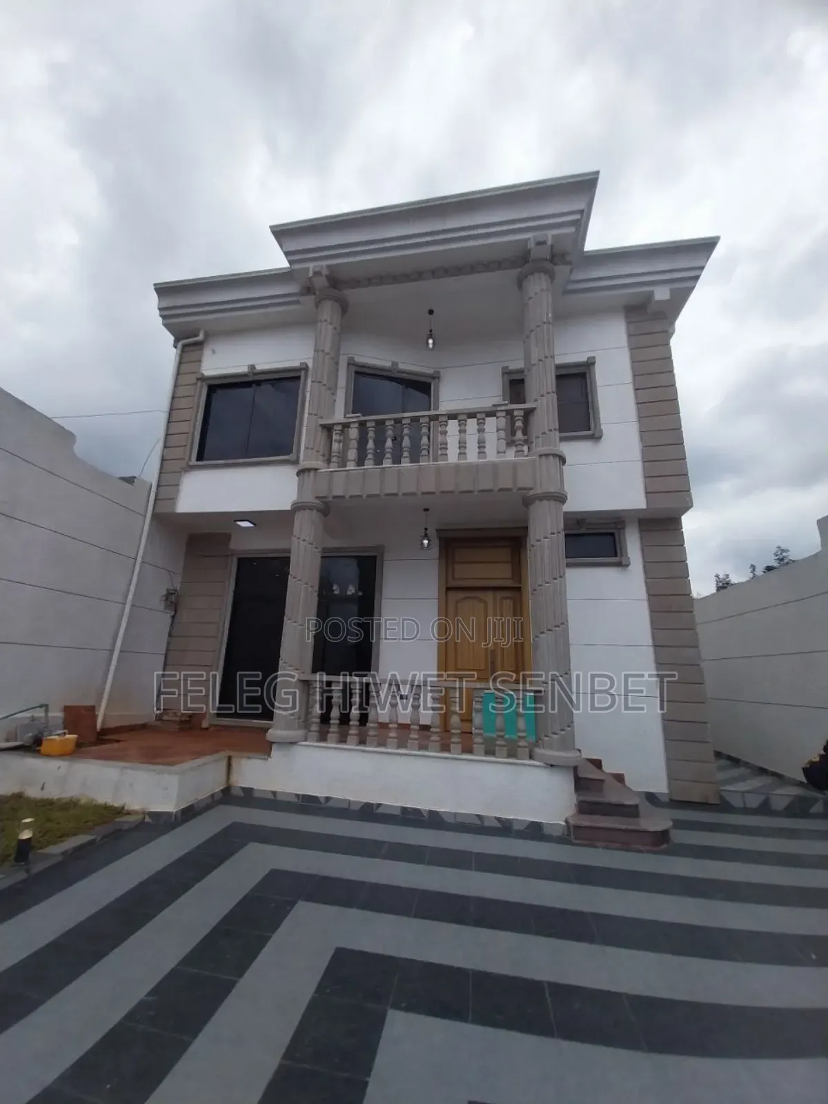 Furnished 5bdrm House in አአ, Bole for sale