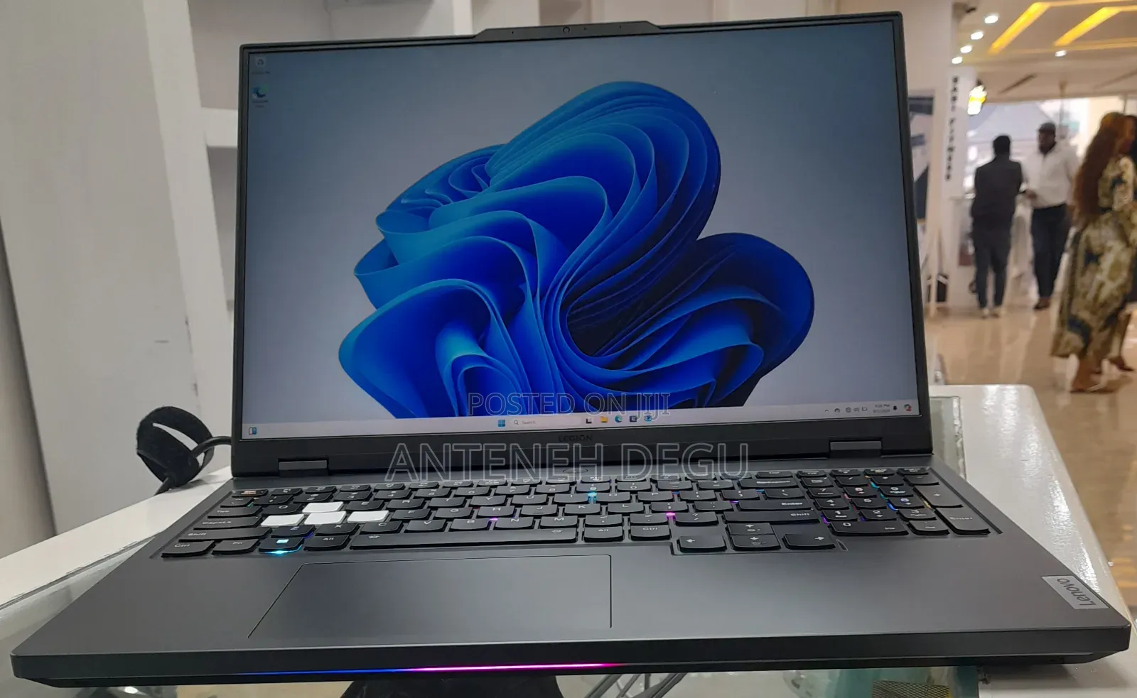 New Laptop Lenovo Legion 7 64GB AMD Ryzen 9 SSD 4T
