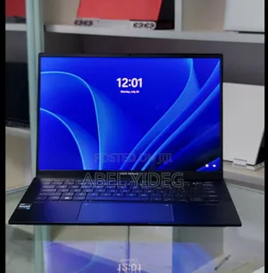 Photo - New Laptop Asus VivoBook 15 X505BA 8GB Intel Core I5 SSD 512GB