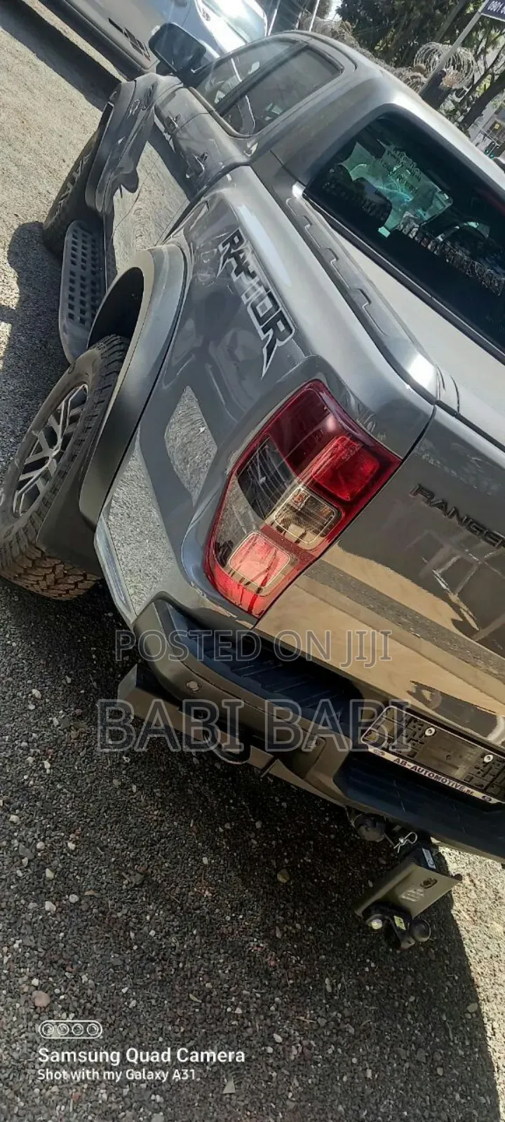 Ford F-150 2023 Gray