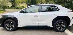 Toyota bZ4X 2023 White