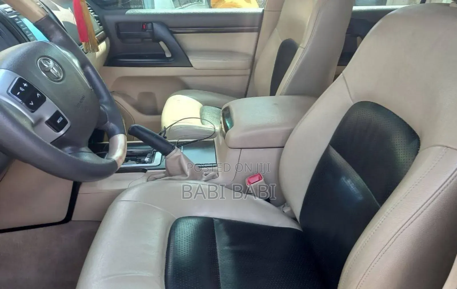 Toyota Land Cruiser 2012 Gray